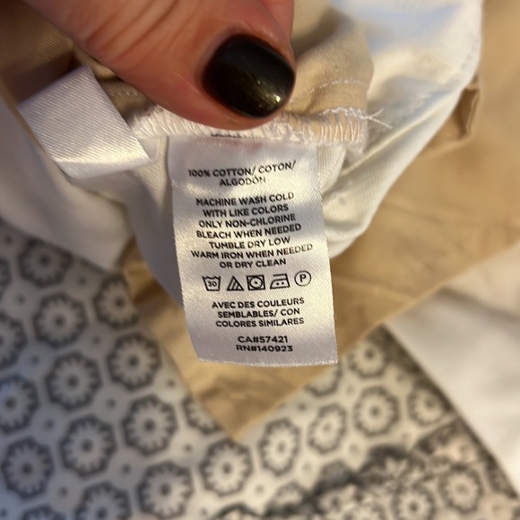 Loft white cotton shorts.Plus size - Picture 8 of 8